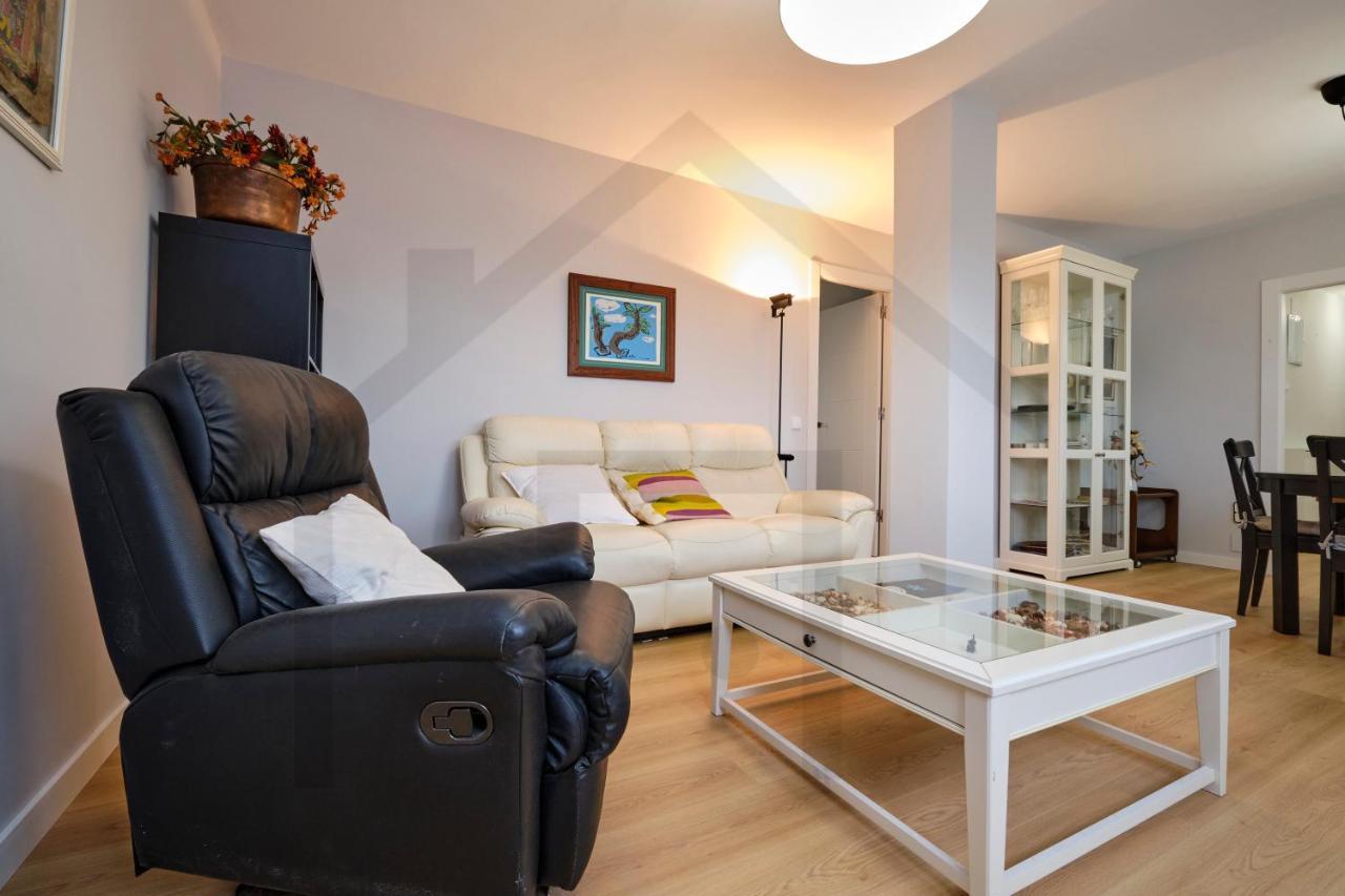 Espectacular Atico A Un Paso Del Centro De Gijon Bed & Breakfast Exterior photo