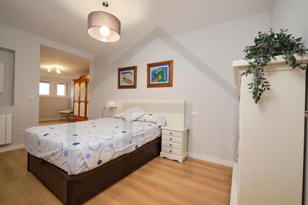 Espectacular Atico A Un Paso Del Centro De Gijon Bed & Breakfast Exterior photo