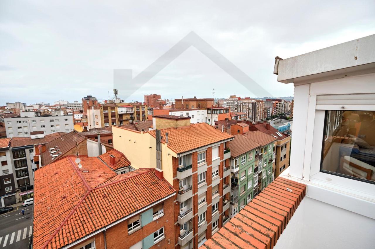 Espectacular Atico A Un Paso Del Centro De Gijon Bed & Breakfast Exterior photo