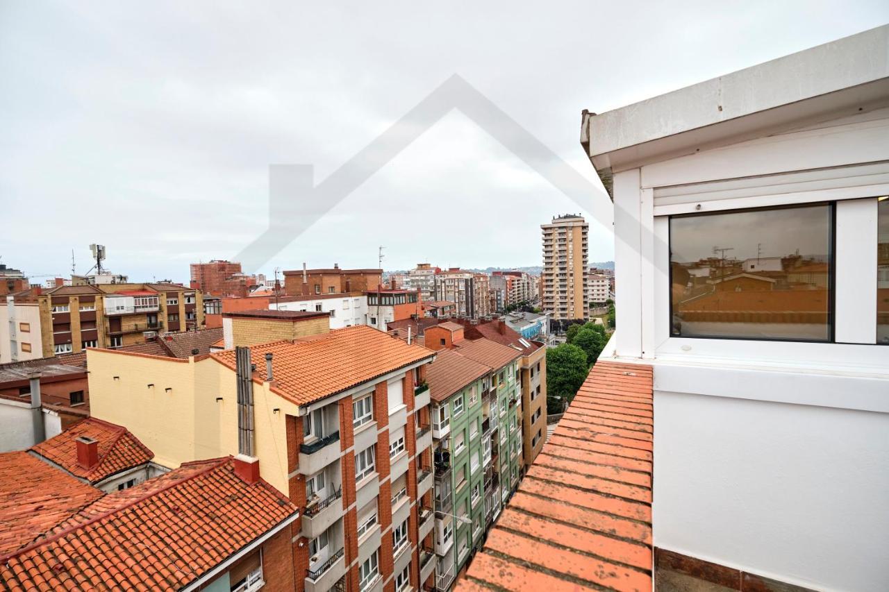 Espectacular Atico A Un Paso Del Centro De Gijon Bed & Breakfast Exterior photo